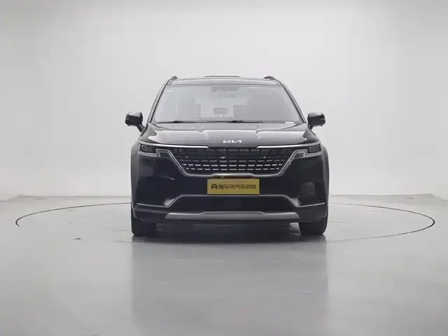 Kia Carnival 2023 из CN, фото 3