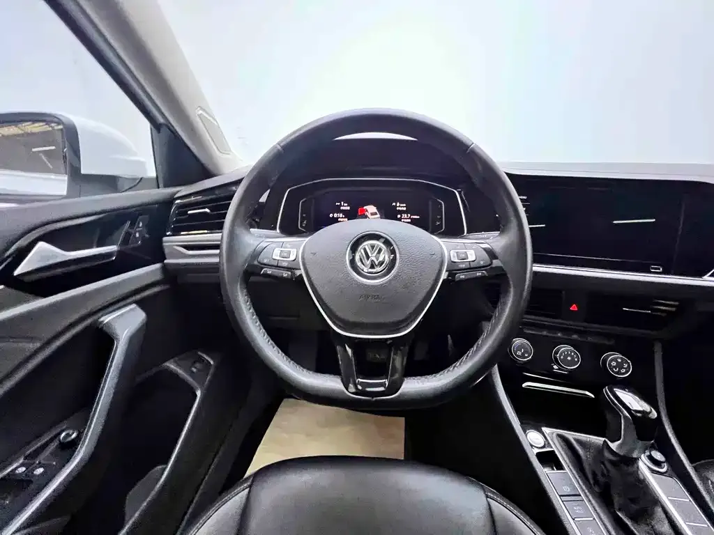 Volkswagen Sagitar 2022 из CN, фото 5