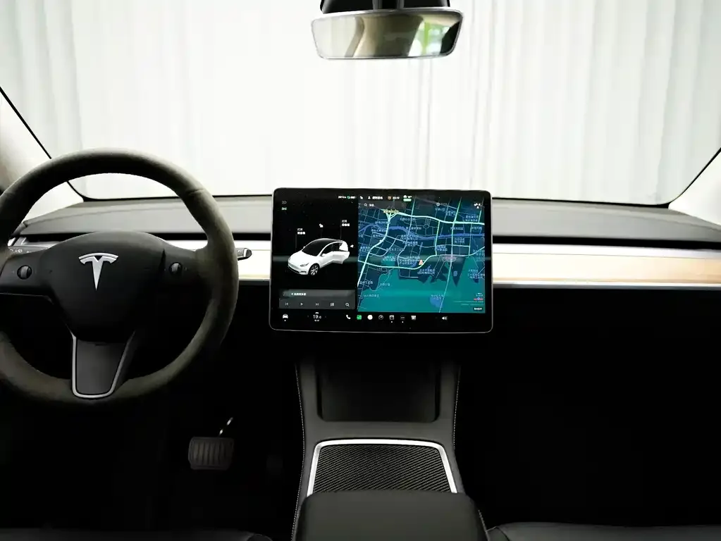 Tesla Model Y 2022 из CN, фото 2