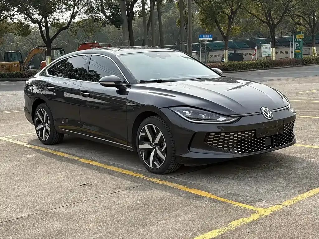 Volkswagen Lamando 2024 из CN, фото 8