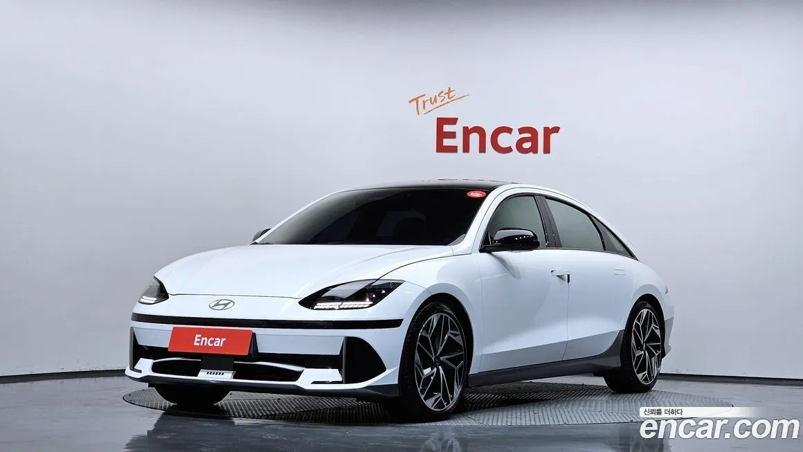 Hyundai Ioniq6 — фото 1