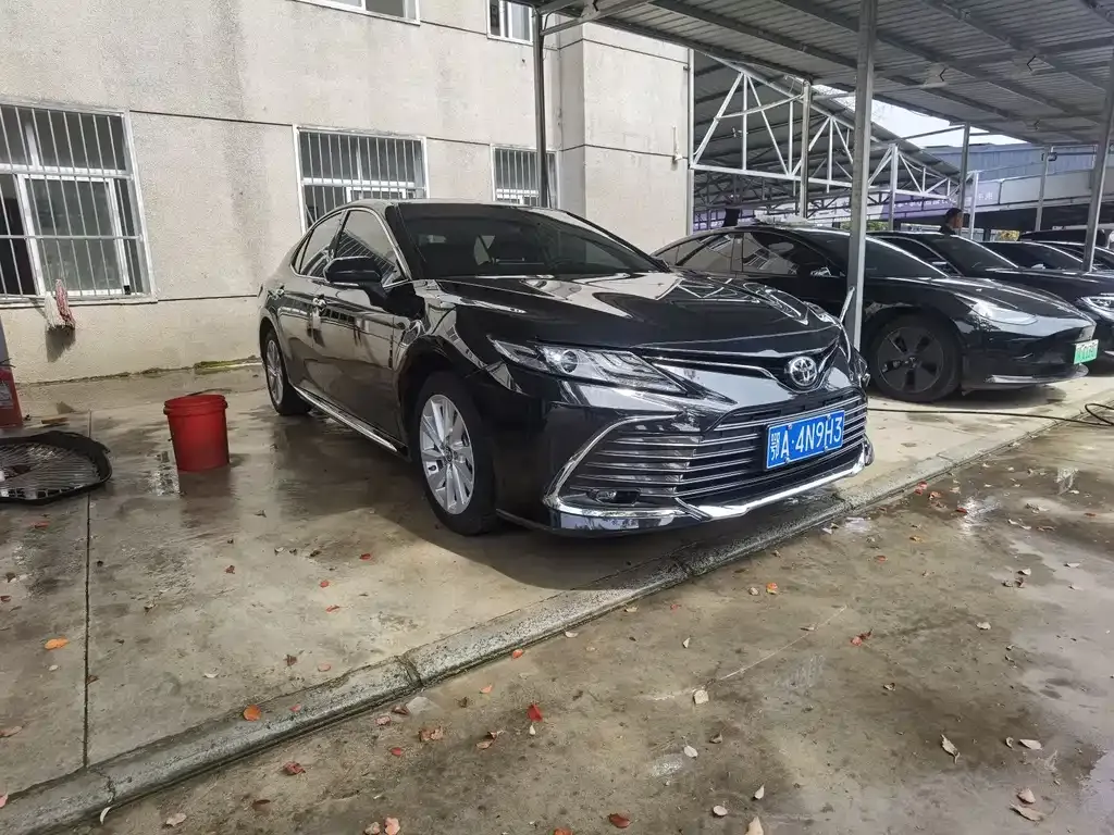 Toyota Camry 2023 из CN, фото 5