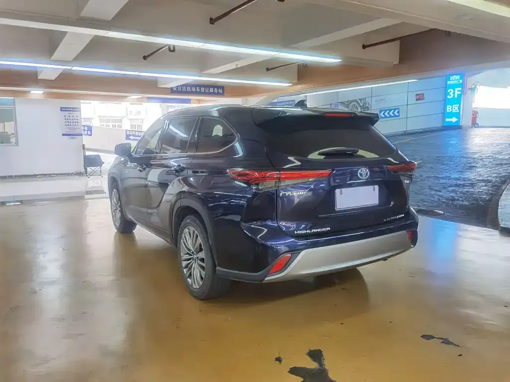 Toyota Highlander 2022 из CN, фото 4