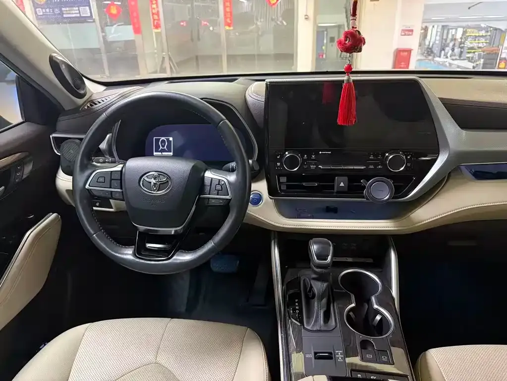 Toyota Highlander 2022 из CN, фото 6