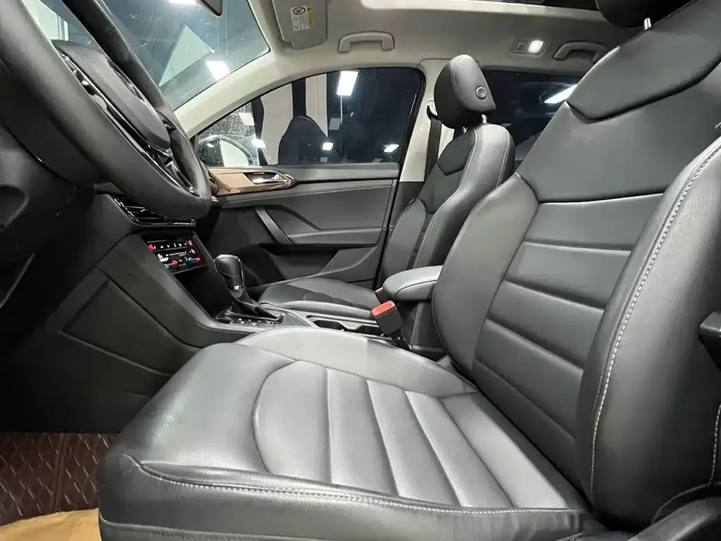 Volkswagen Tharu 2022 из CN, фото 6