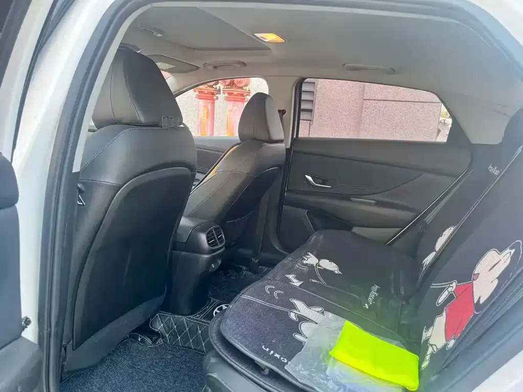 Hyundai Elantra 2024 из CN, фото 3