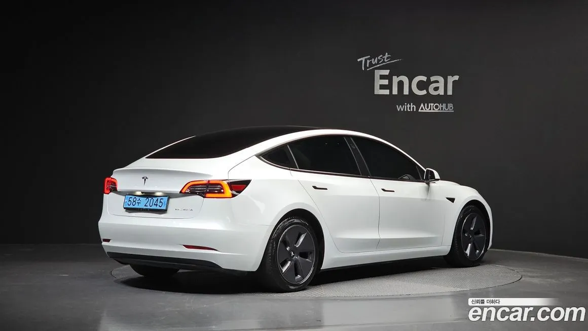 Tesla Model 3 2021 из KR, фото 4