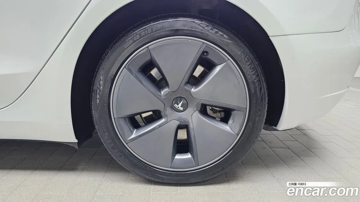 Tesla Model 3 2021 из KR, фото 6