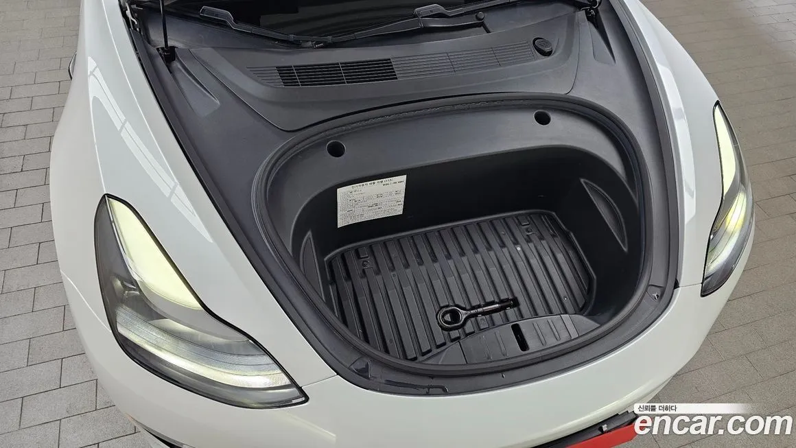 Tesla Model 3 2021 из KR, фото 8