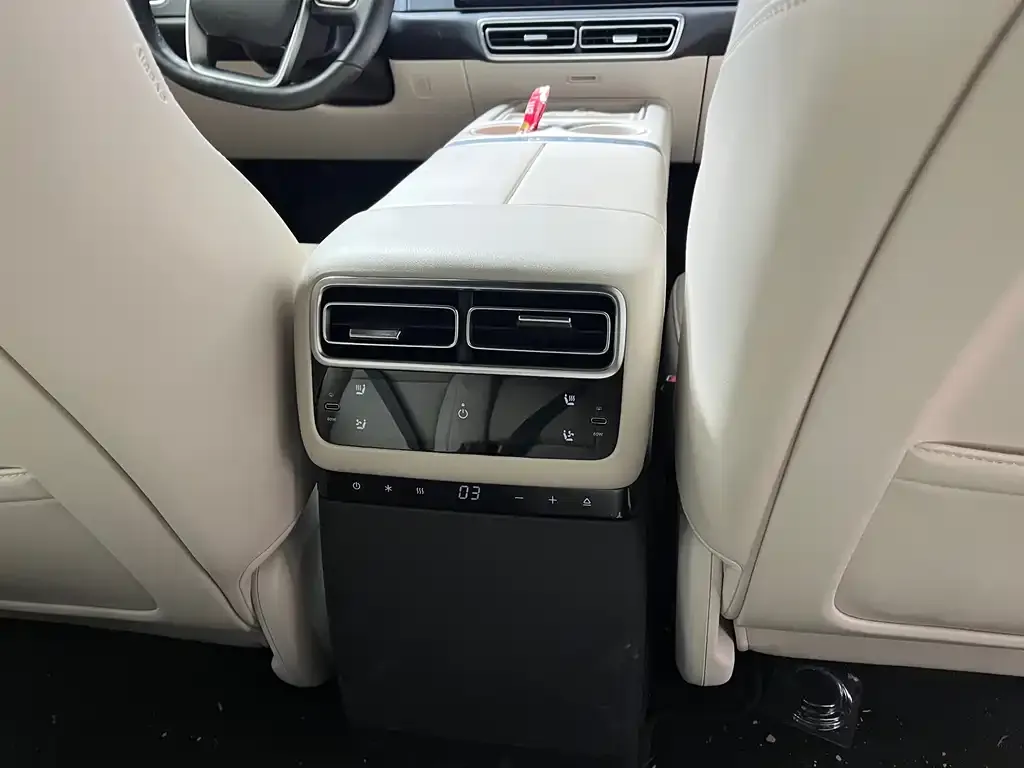 Li Auto L6 2024 из CN, фото 4