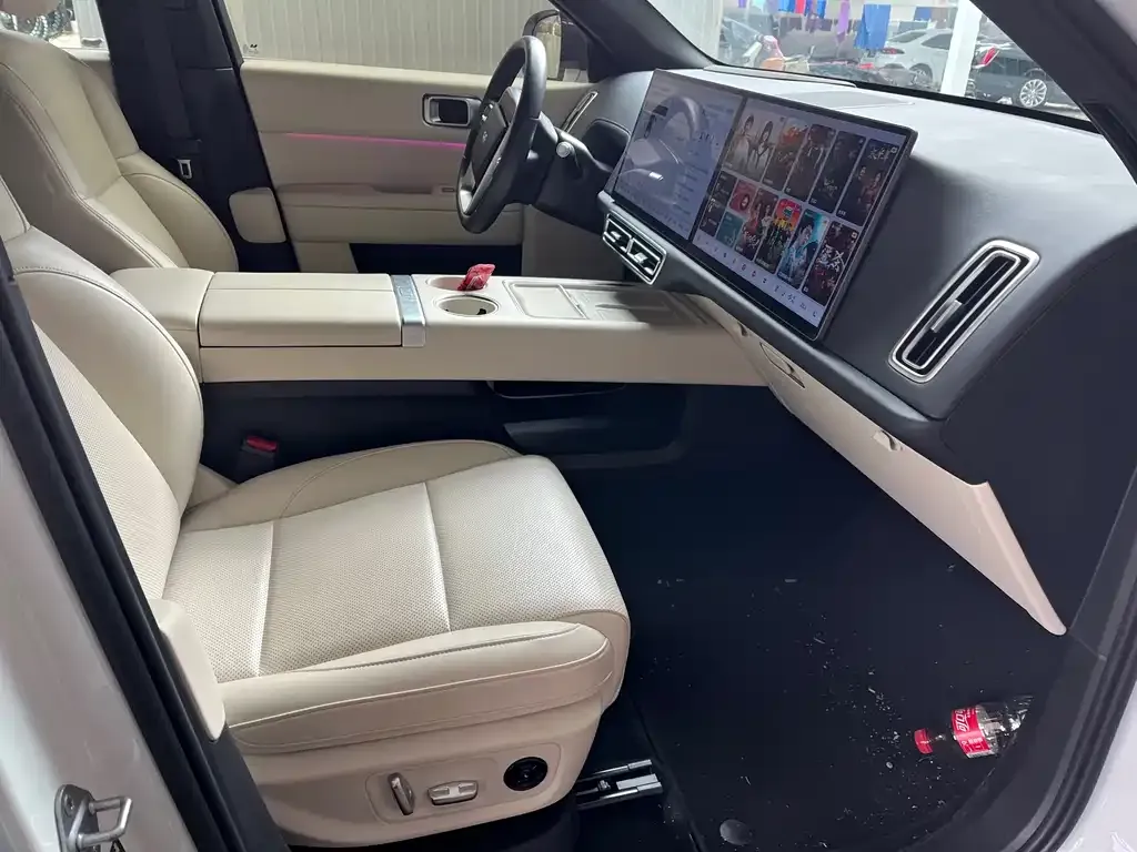 Li Auto L6 2024 из CN, фото 8