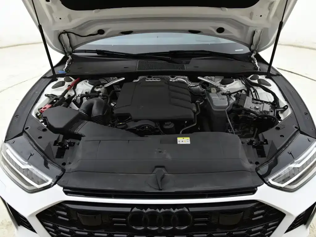 Audi A7 2021 из CN, фото 6