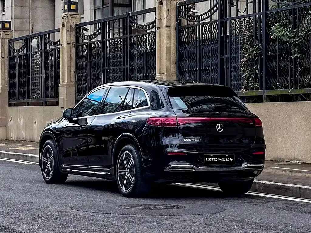 Mercedes-Benz EQS SUV 2023 из CN, фото 4