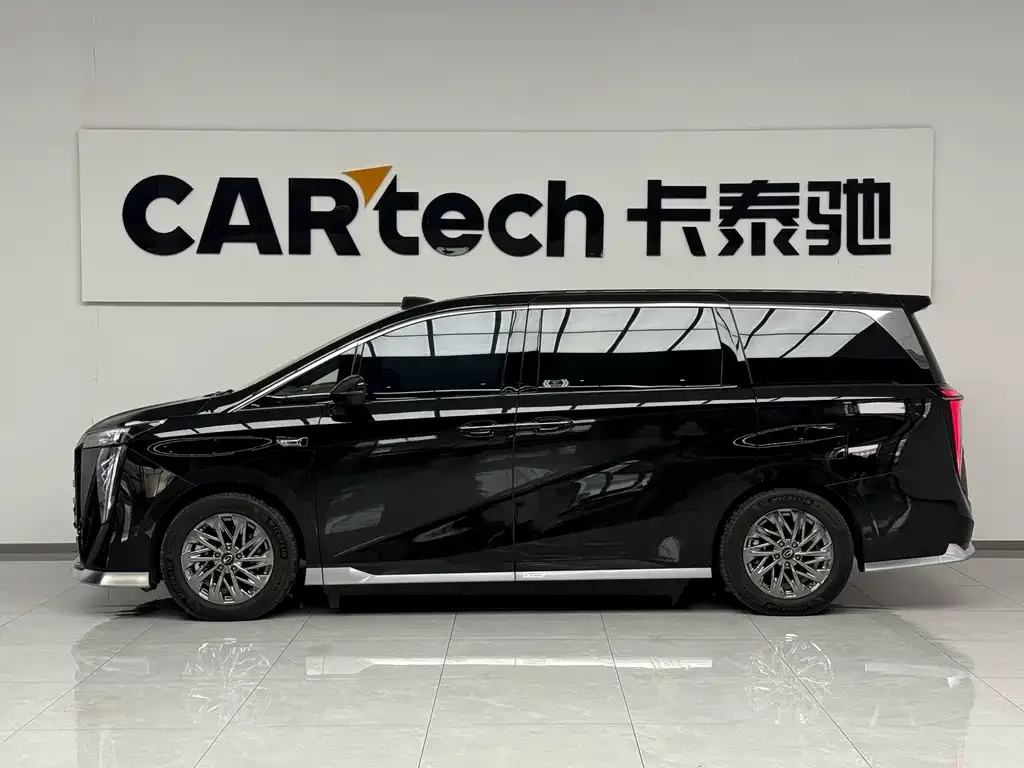 GAC Motor Trumpchi M8 — фото 10