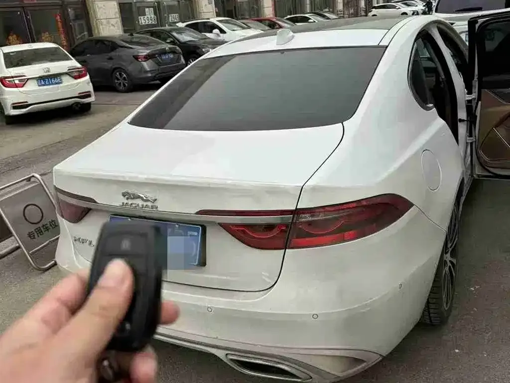 Jaguar XFL 2024 из CN, фото 6