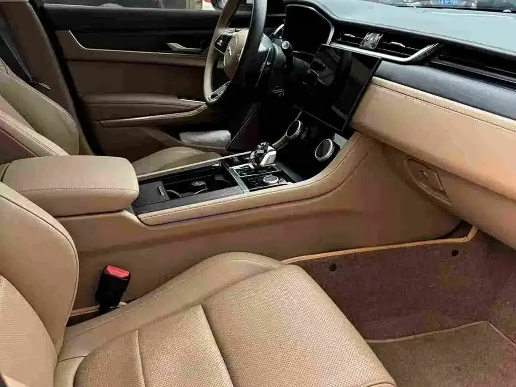Jaguar XFL 2024 из CN, фото 5