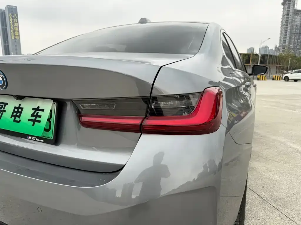BMW i3 — фото 2