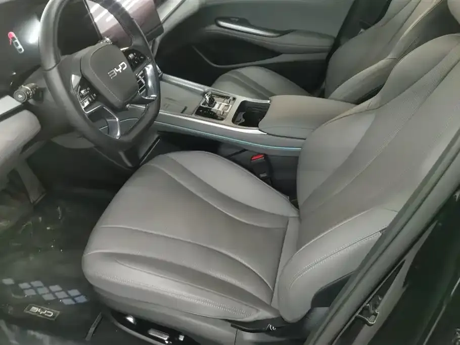 BYD Seal 07 DM-i — фото 10