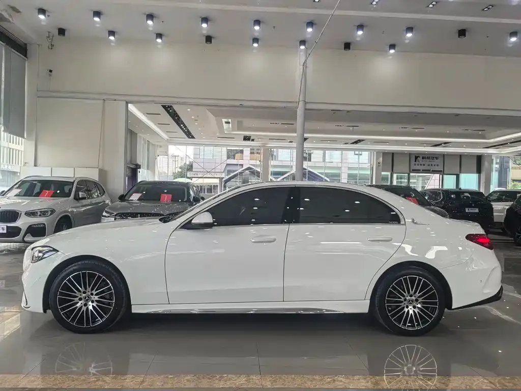 Mercedes-Benz C-Class 2024 из CN, фото 9
