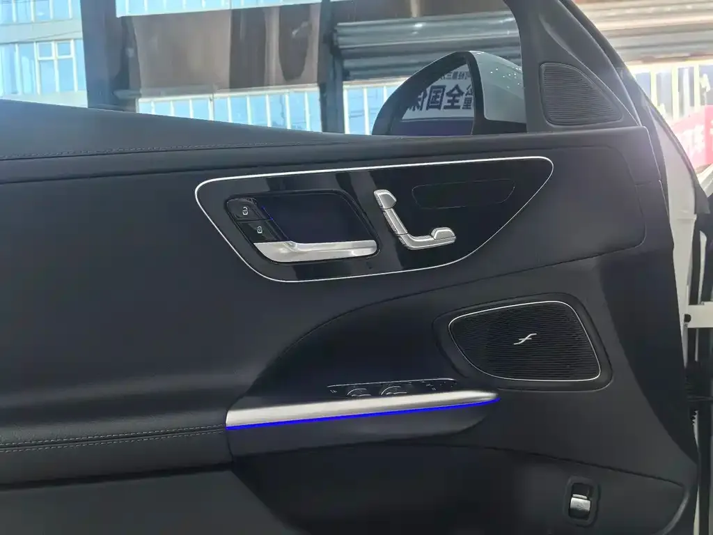 Mercedes-Benz C-Class 2024 из CN, фото 3