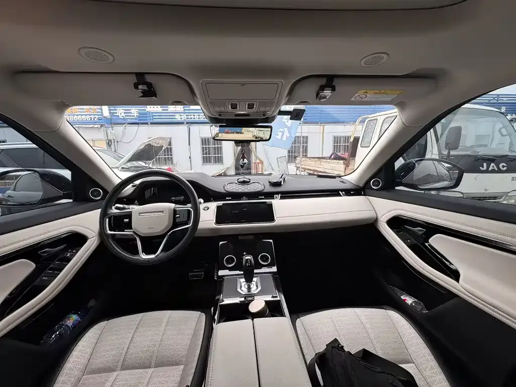 Land Rover Evoque — фото 3
