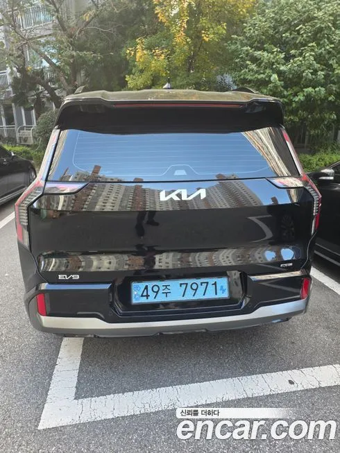Kia EV9 2024 из KR, фото 8