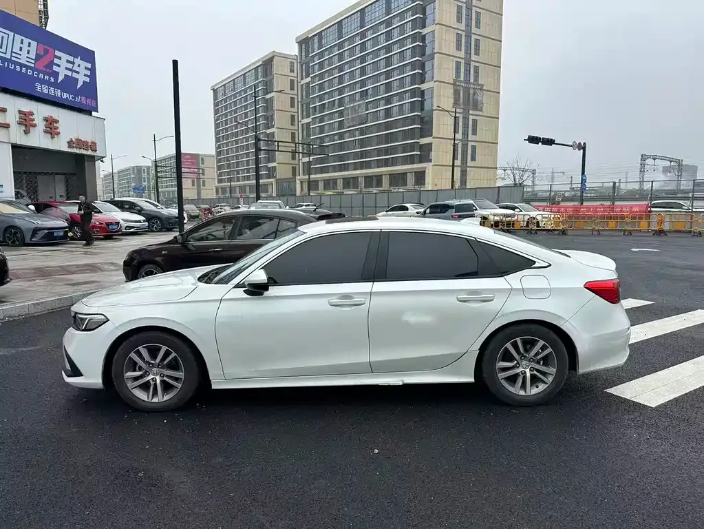 Honda Civic — фото 5