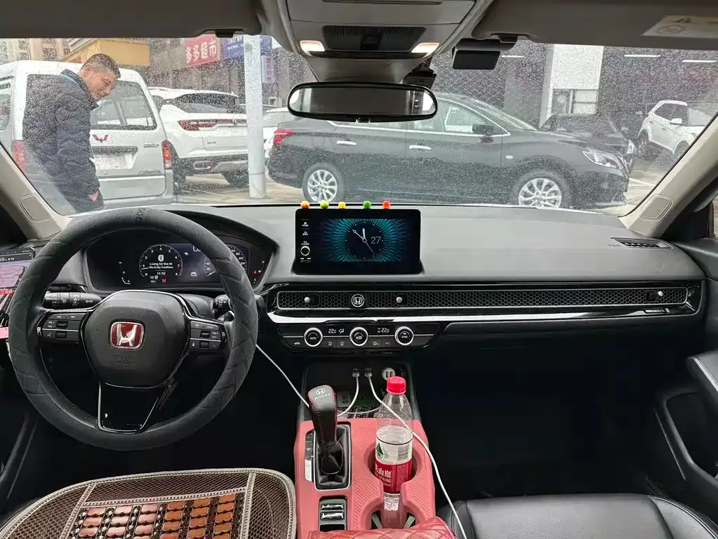 Honda Civic — фото 6