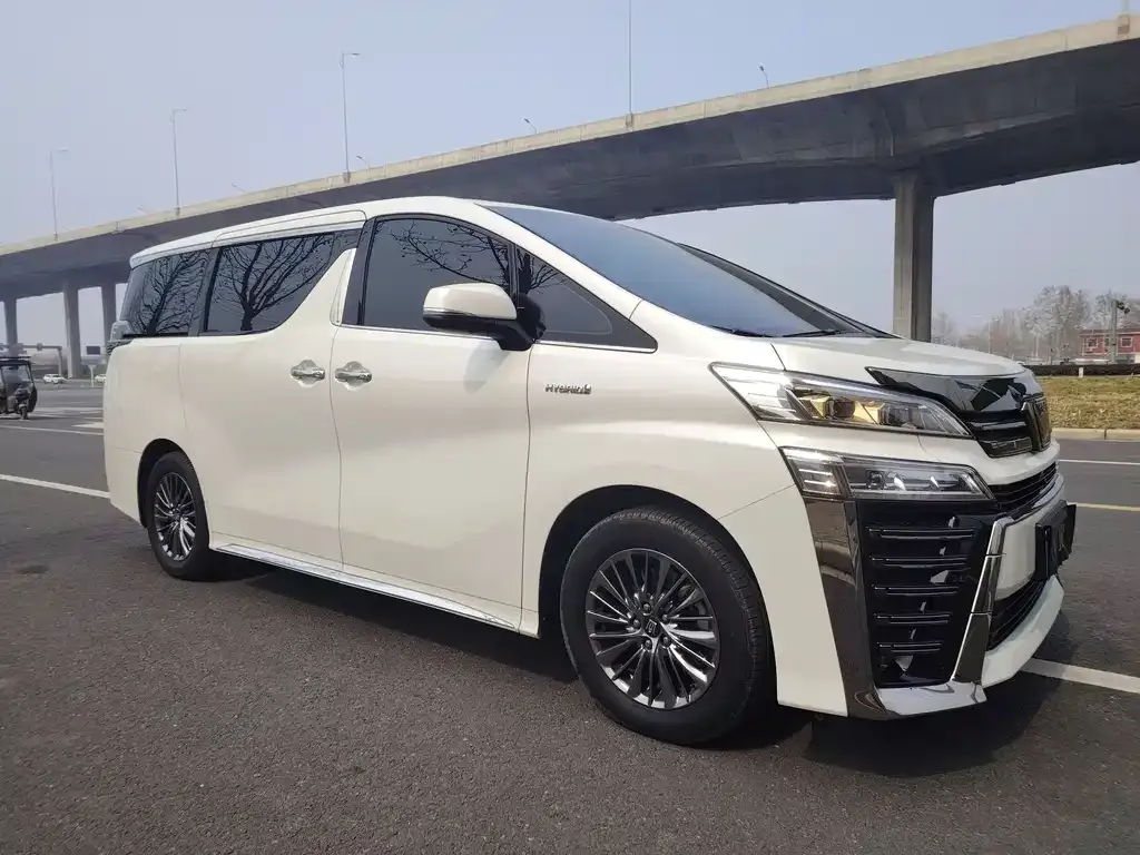 Toyota Vellfire 2023 из CN, фото 7