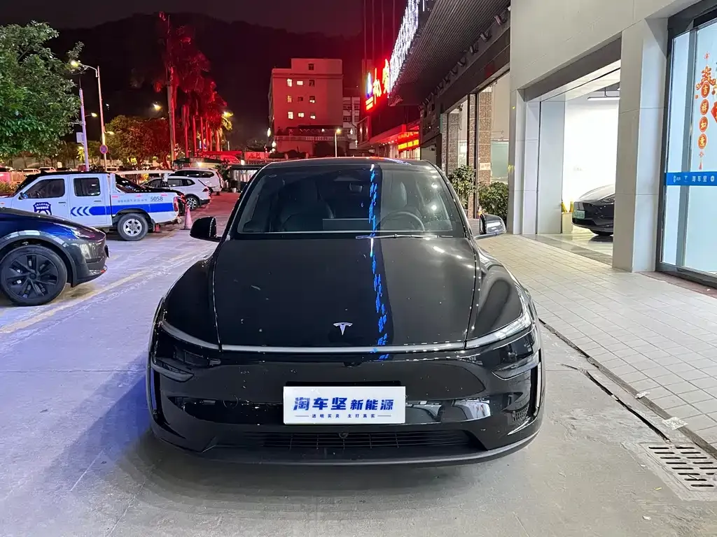 Tesla Model Y 2026 из CN, фото 10