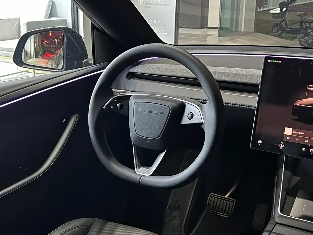 Tesla Model Y 2026 из CN, фото 3