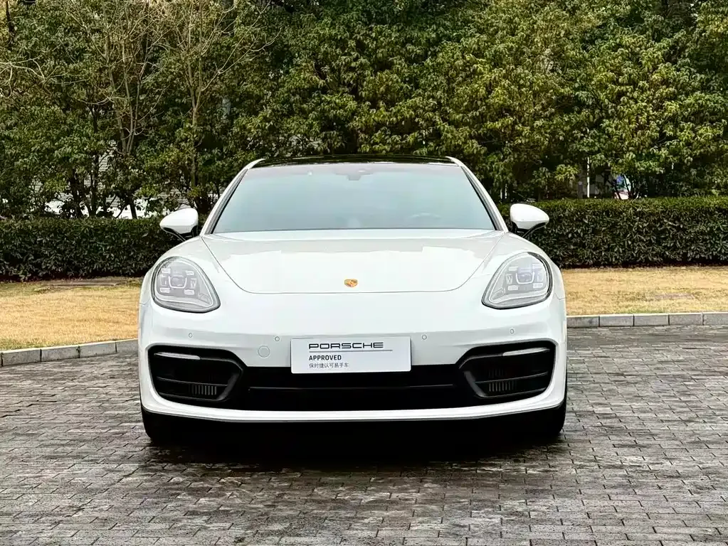 Porsche Panamera Hybrid