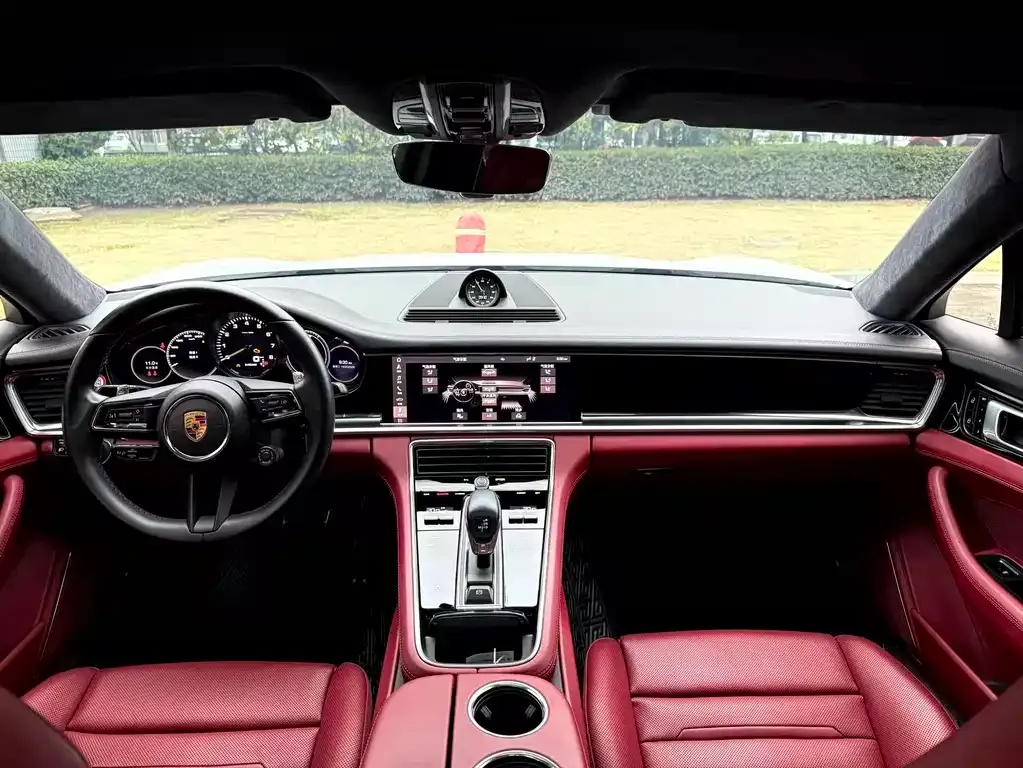 Porsche Panamera Hybrid 2022 из CN, фото 7