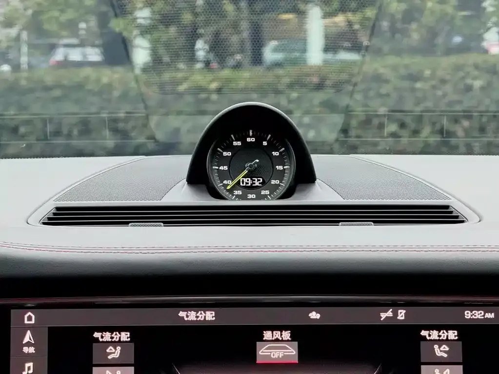 Porsche Panamera Hybrid 2022 из CN, фото 3