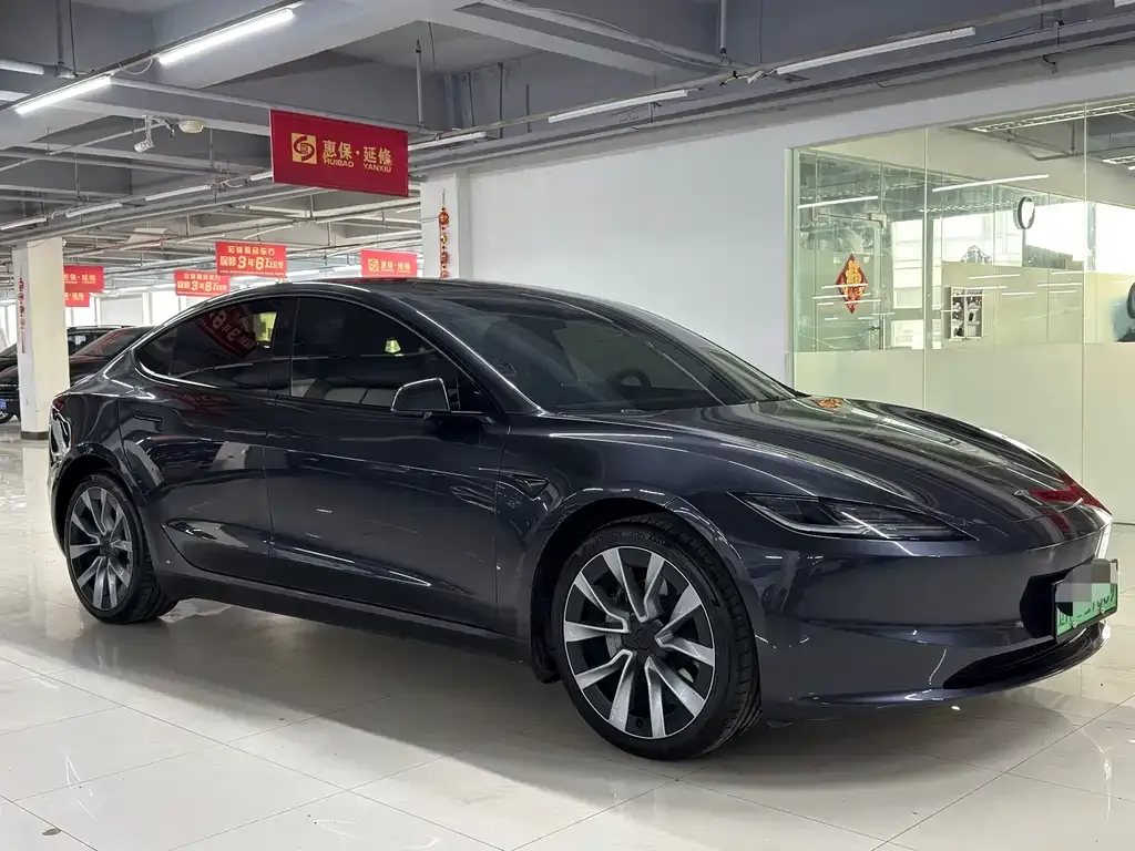 Tesla Model 3 2024 из CN, фото 4
