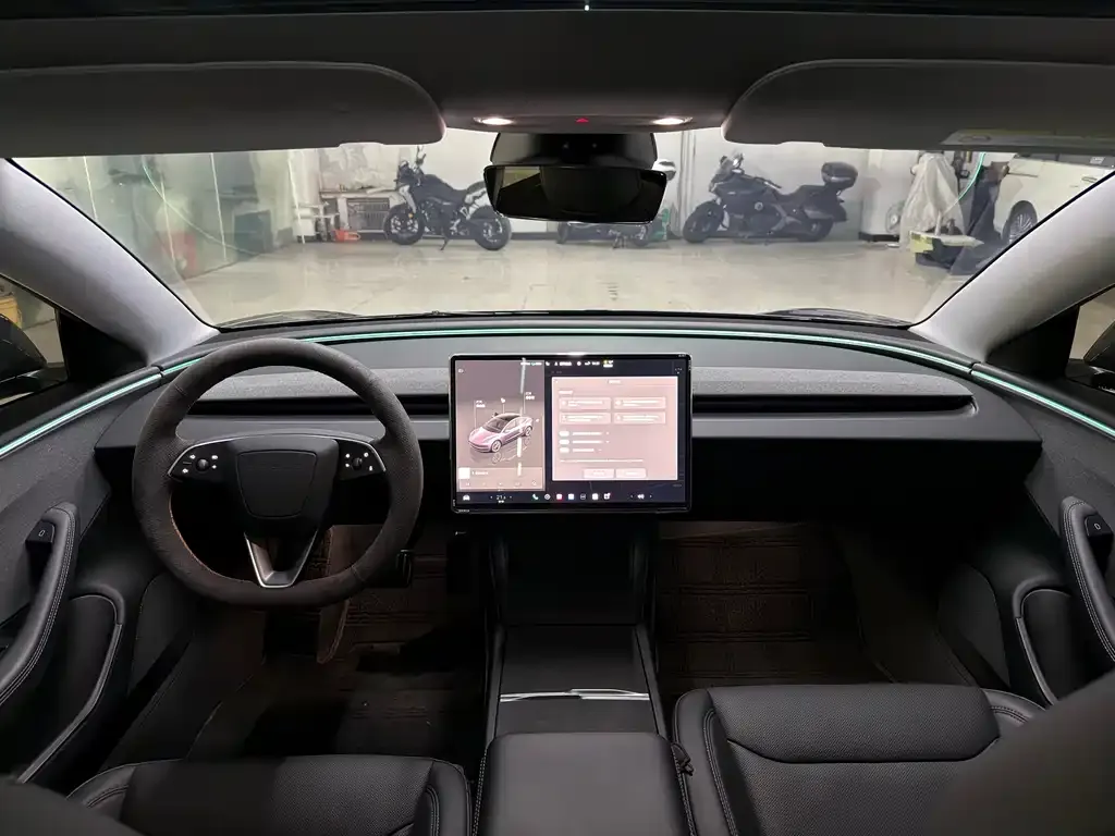 Tesla Model 3 2024 из CN, фото 9