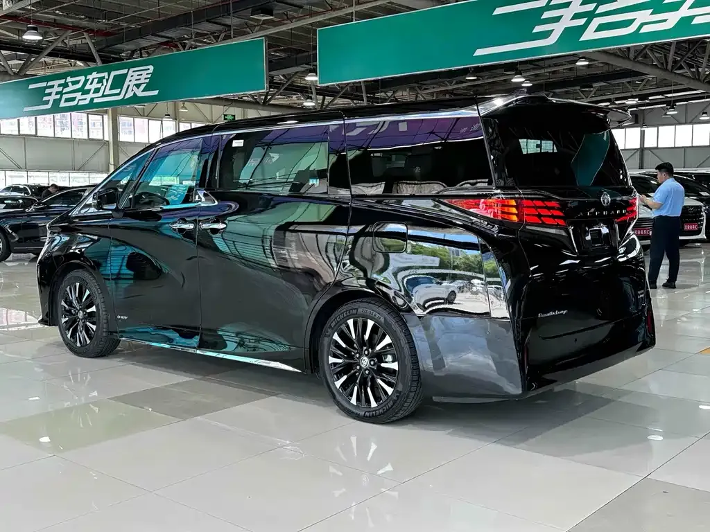 Toyota Alphard 2025 из CN, фото 7