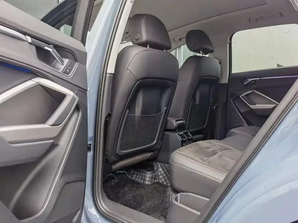 Audi Q3 2022 из CN, фото 8
