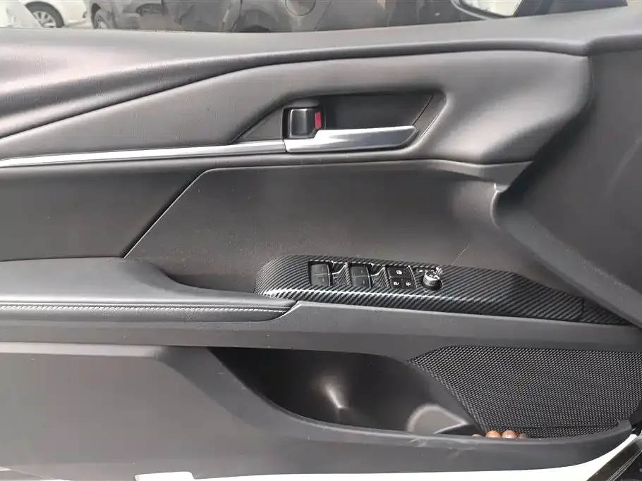 Toyota Camry 2024 из CN, фото 7