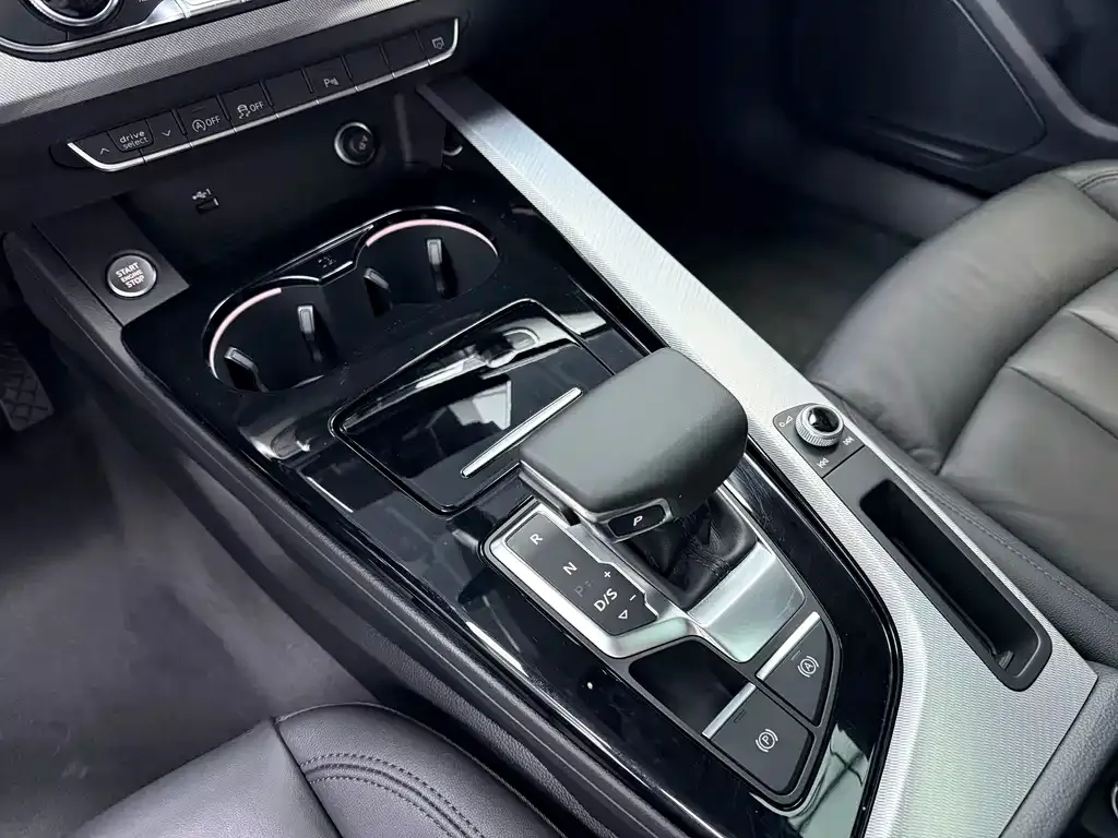 Audi A4 (Import) 2022 из CN, фото 8