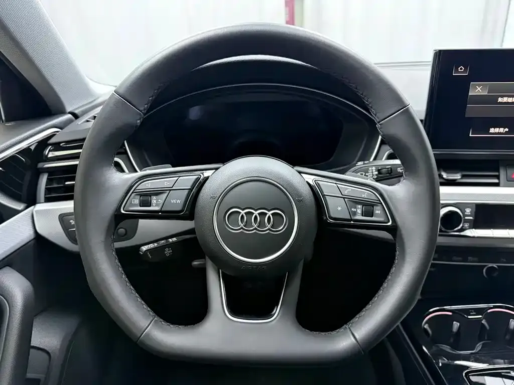 Audi A4 (Import) 2022 из CN, фото 3