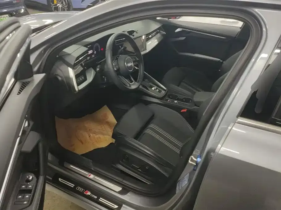 Audi A3 2024 из CN, фото 4