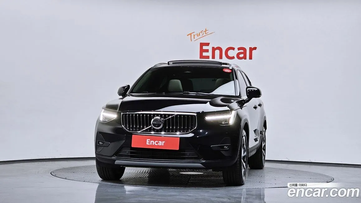 Volvo XC40 2024 из KR, фото 2