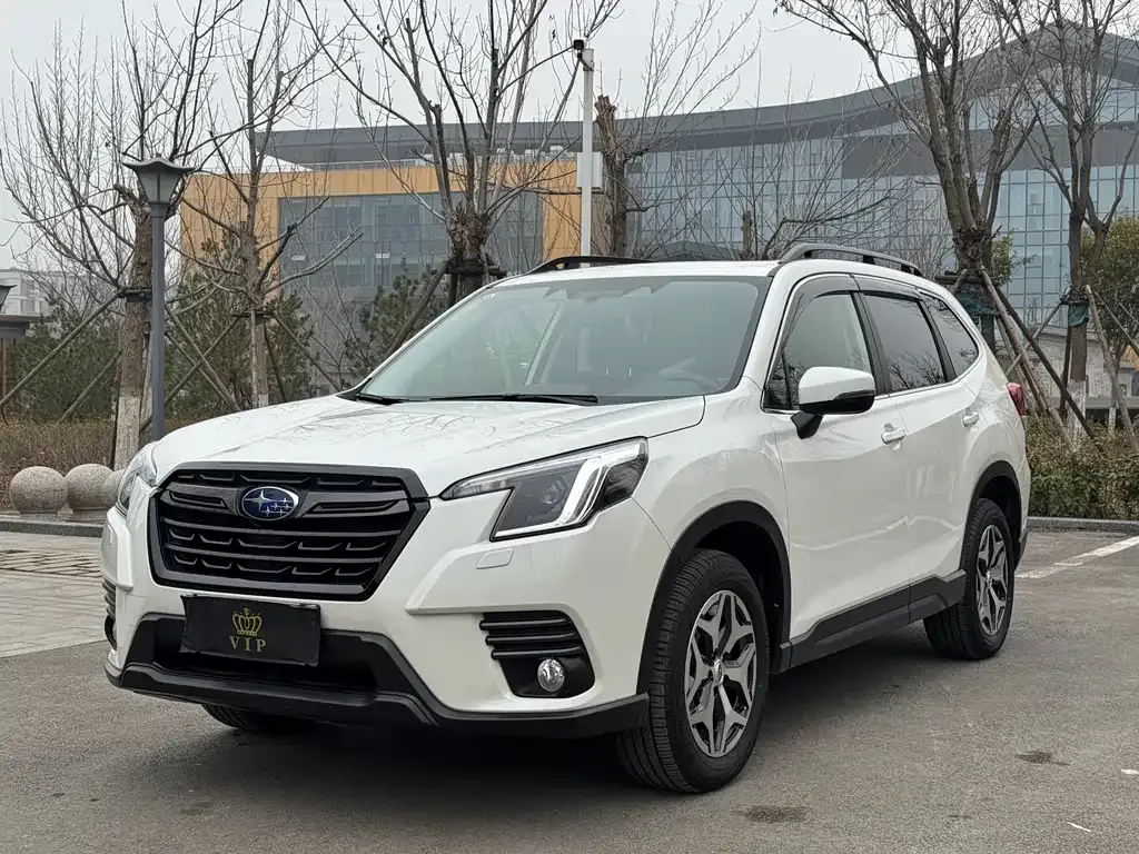 Subaru Forester 2022 из CN, фото 1