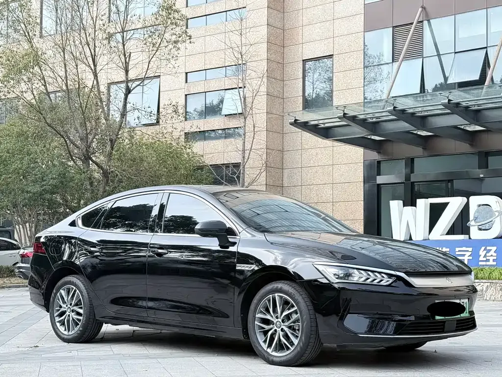 BYD Qin PLUS 2023 из CN, фото 10