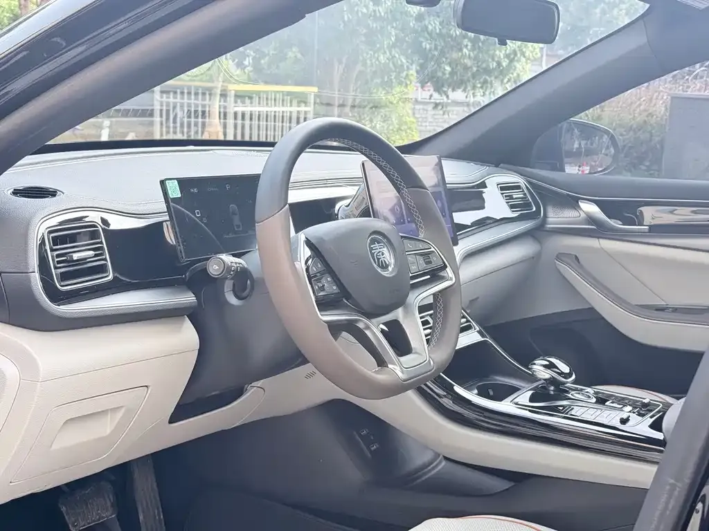 BYD Qin PLUS 2023 из CN, фото 3