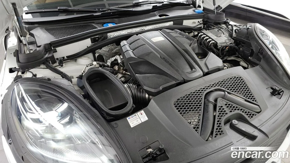 Porsche Macan 2022 из KR, фото 9