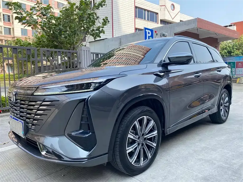 Changan CS75PLUS — фото 5
