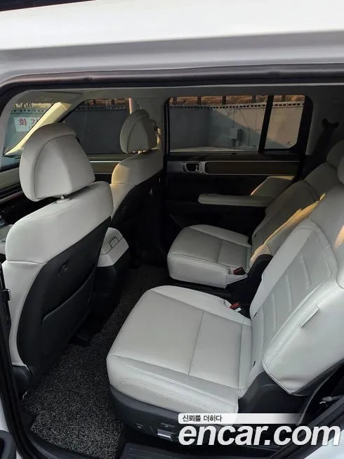 Hyundai Santafe — фото 9
