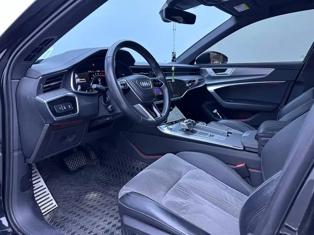 Audi A6L 2023 из CN, фото 9